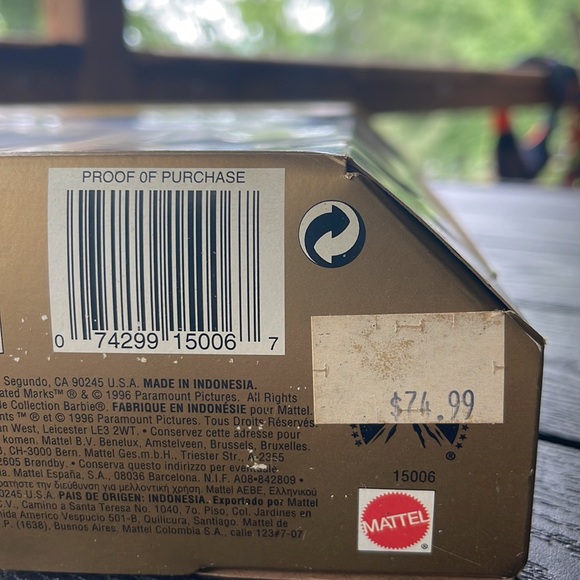 ✨ Collector Edition ~ 30th Anniversary Barbie & Ken Star Trek gift set ✨ - Picture 13 of 14